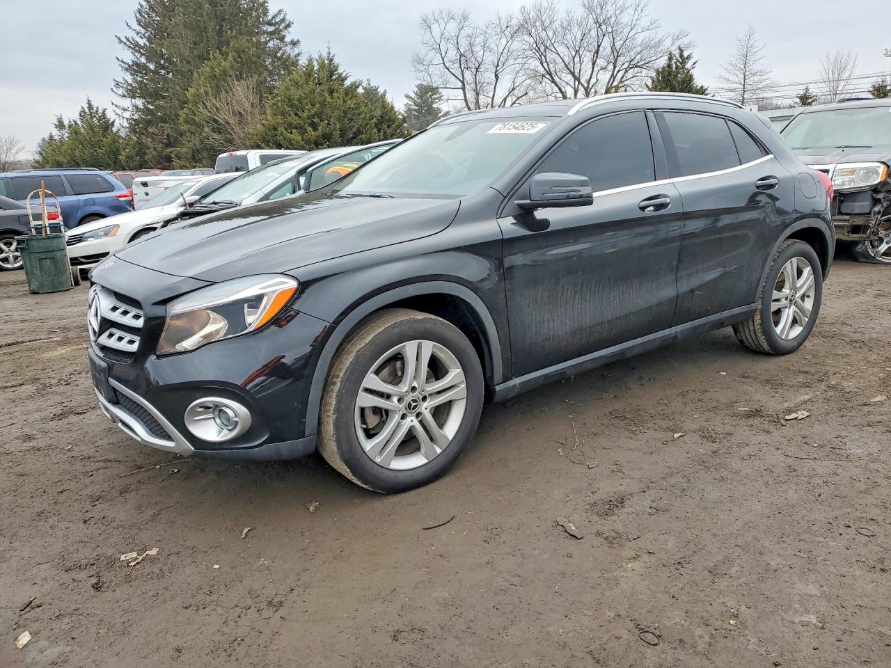 2019 Mercedes-Benz Gla-class VIN WDCTG4EB7KJ581806 photo 1