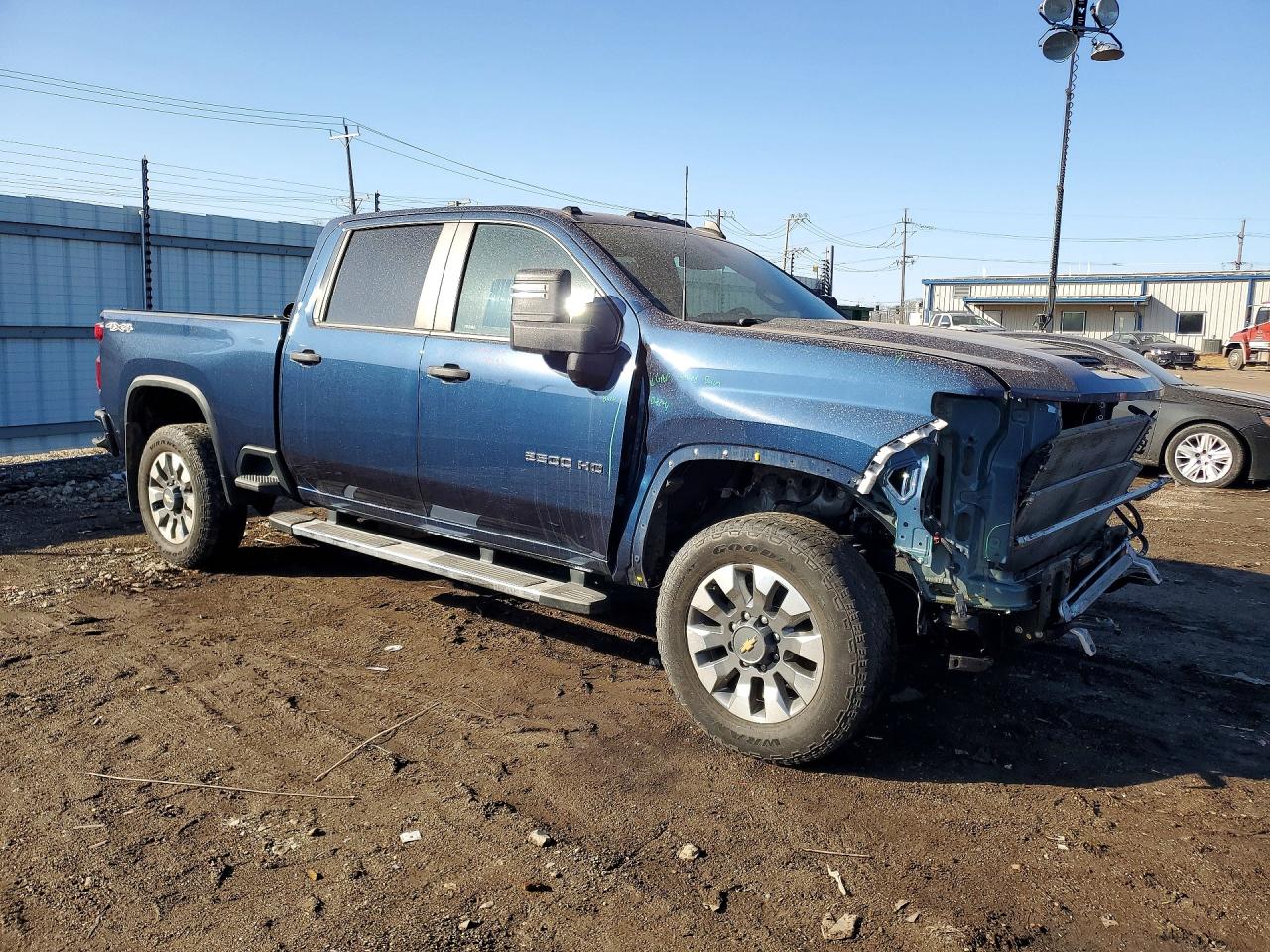 2022 Chevrolet All models VIN 1GC4YME73NF180974 photo 4
