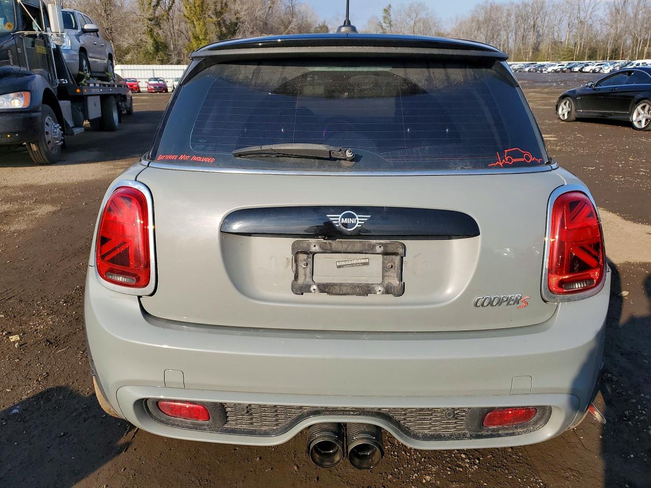 2021 MINI Cooper VIN WMWXR5C05M2N51562 photo 6