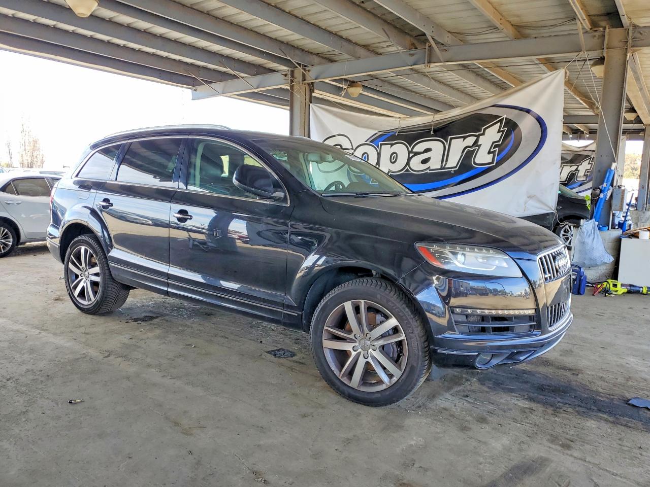 2013 Audi Q7 VIN WA1LGAFE4DD003851 photo 4