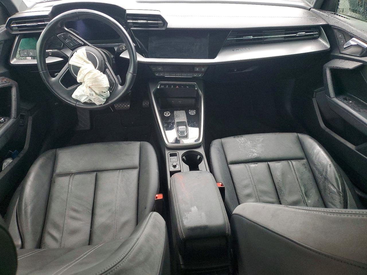 2024 Audi A3 VIN WAUGUDGY2RA040428 photo 8