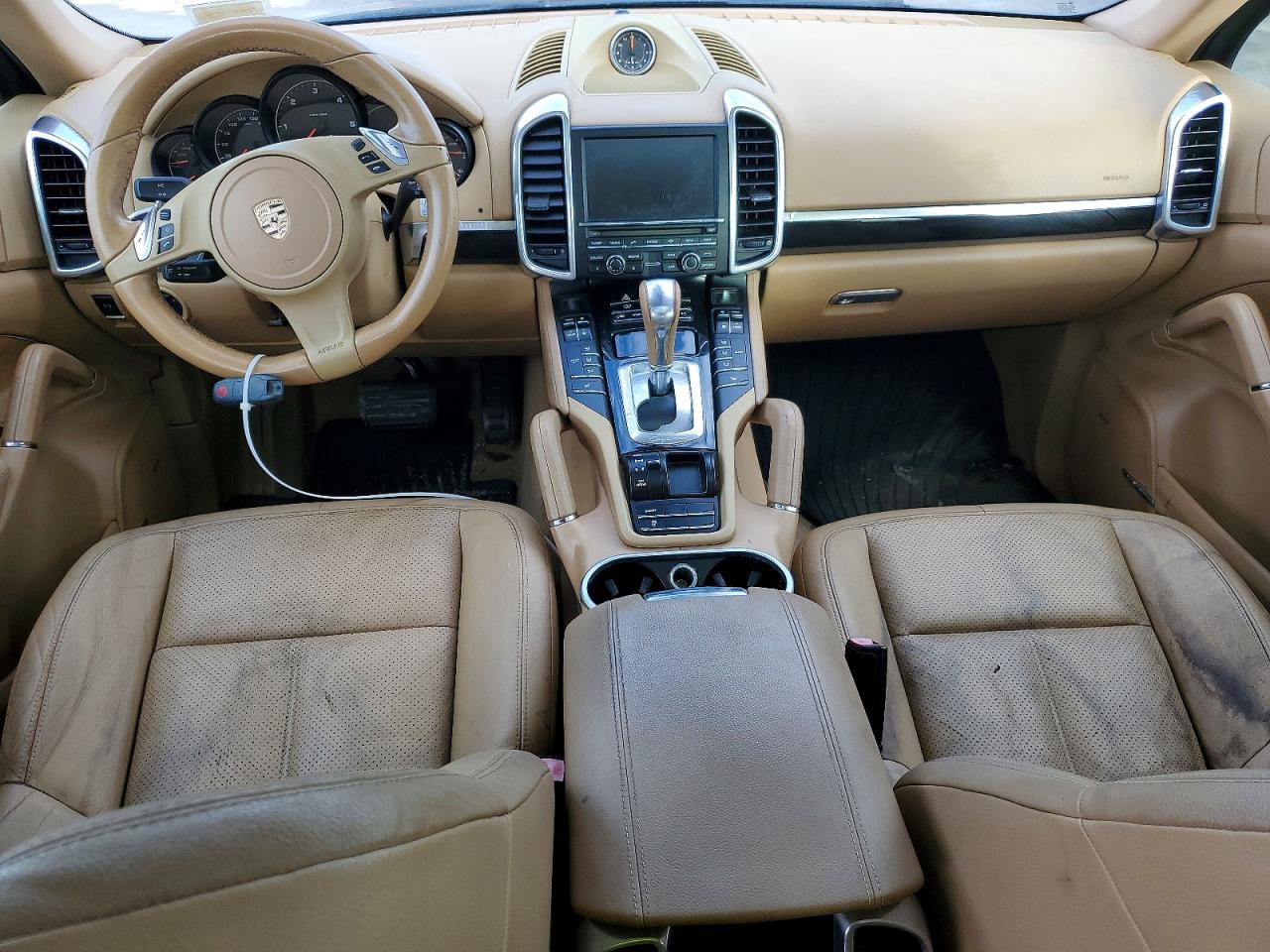 2014 Porsche Cayenne VIN WP1AF2A22ELA39885 photo 8