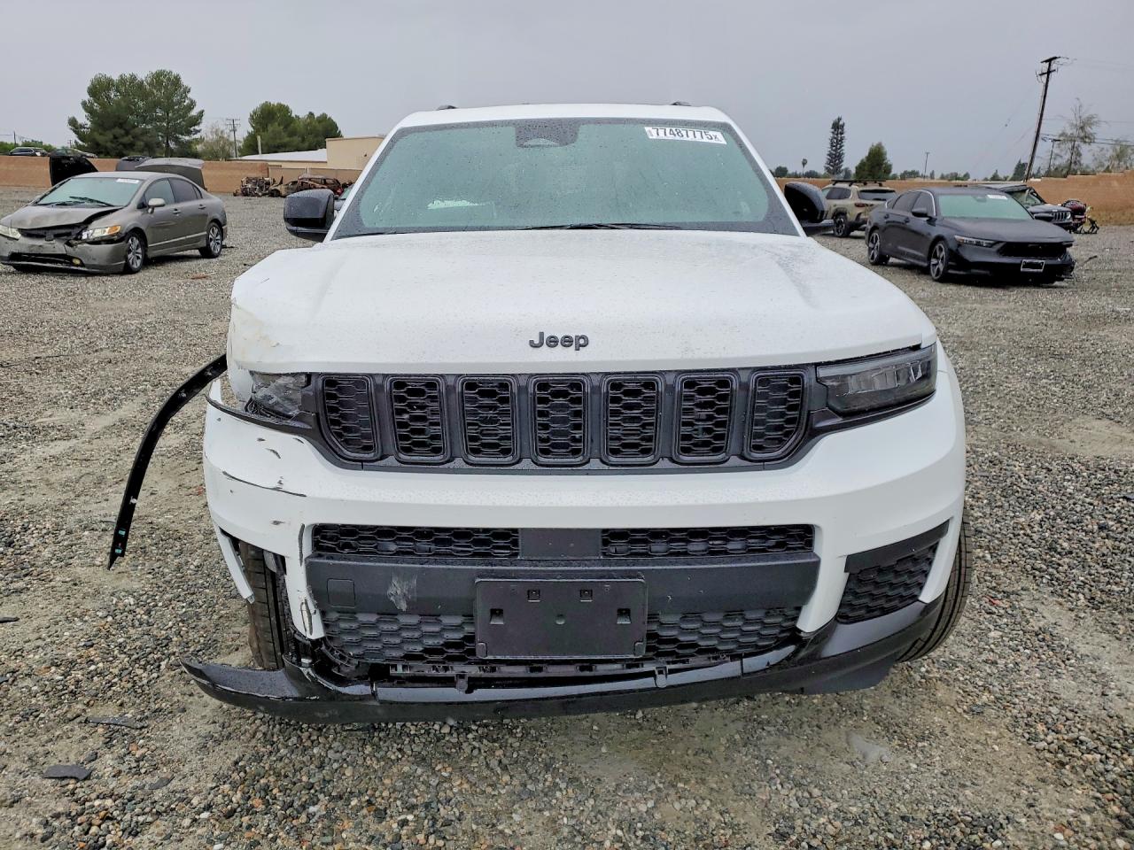 2025 Jeep Grand cher VIN 1C4RJJAG4S8745439 photo 5
