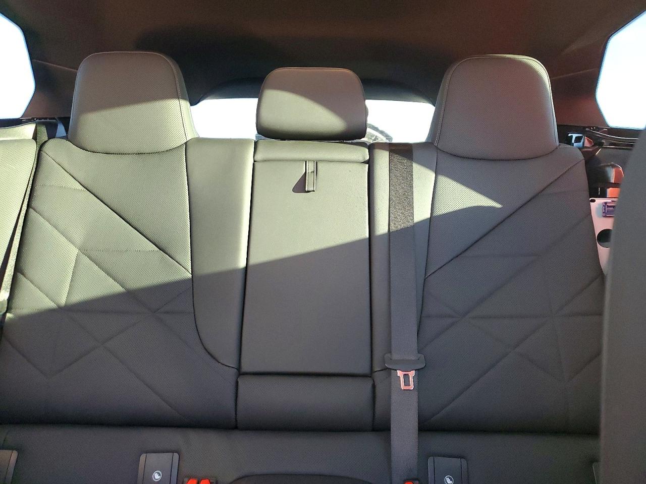 2023 BMW Ix xdrive5 VIN WB523CF00PCM75953 photo 10