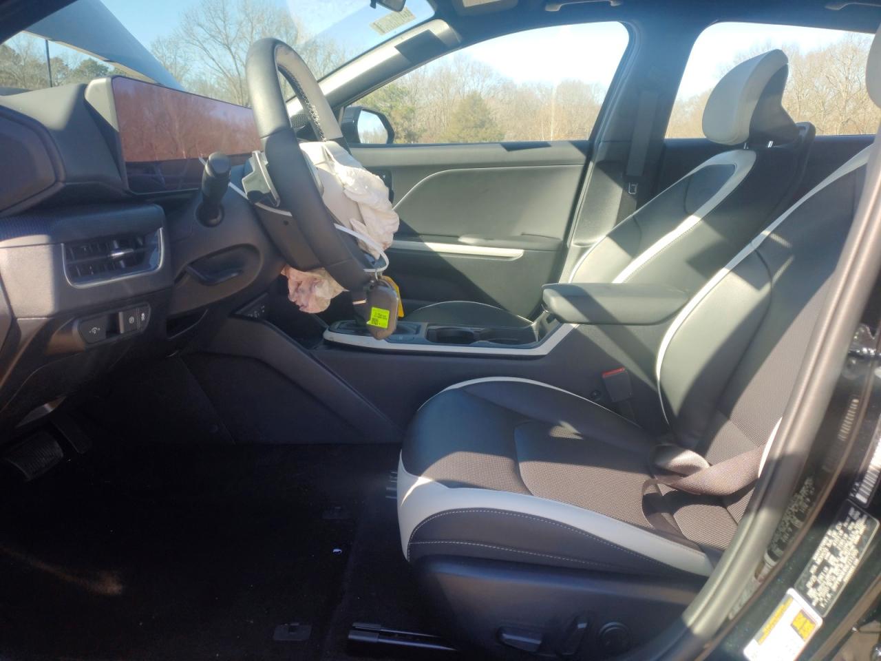 2025 Kia K4 gt line VIN 3KPFW4DE8SE211205 photo 7
