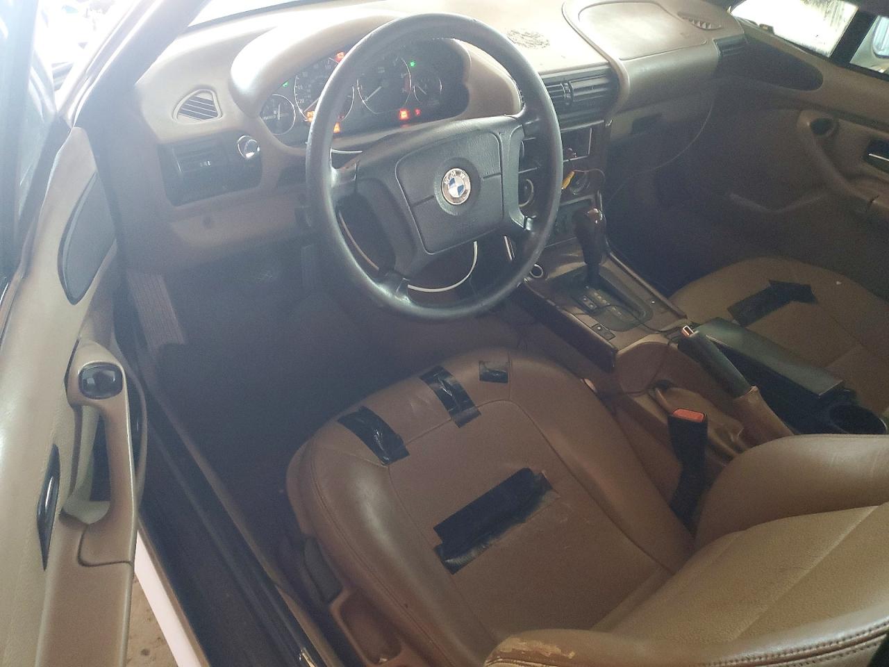 1998 BMW Z3 VIN 4USCJ3333WLG20573 photo 8