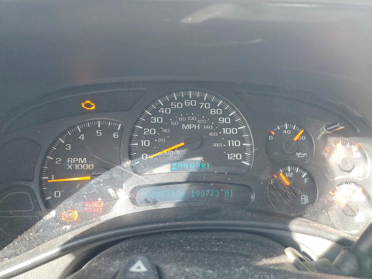 2006 CHEV Silverado VIN 1GCJK33D26F144427 photo 9