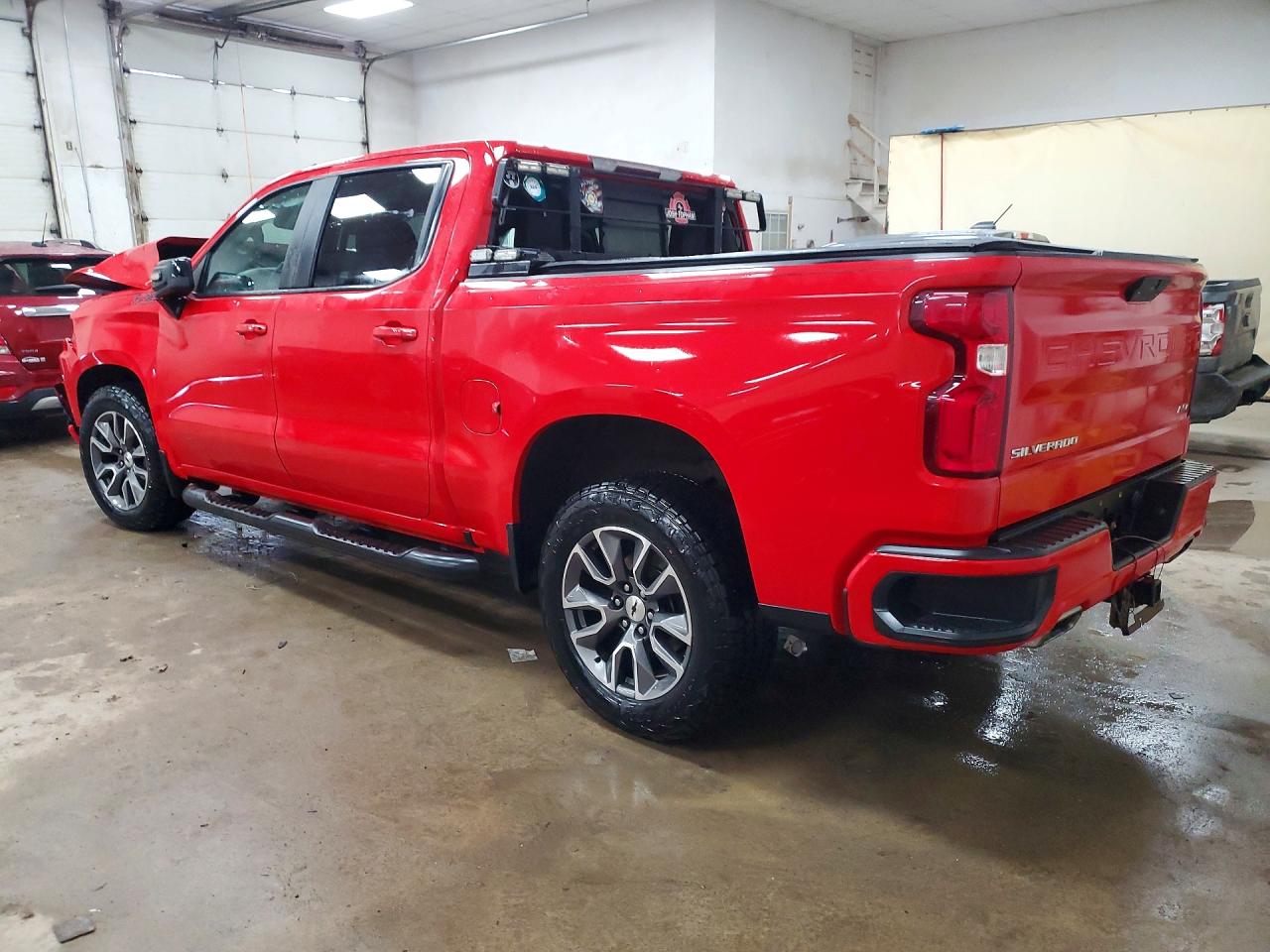 2020 Chevrolet All models VIN 3GCUYEED5LG190865 photo 2