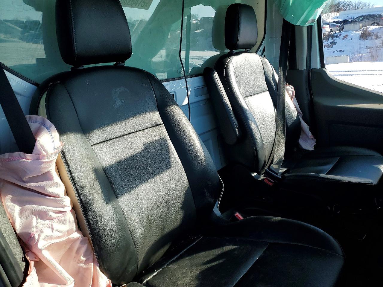 2024 Ford Transit VIN 1FDBF6Z8XRKA01673 photo 11