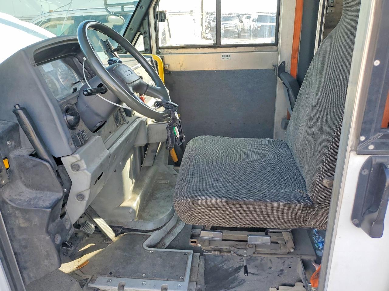2016 Isuzu Npr VIN JALB4T179G7W00333 photo 7