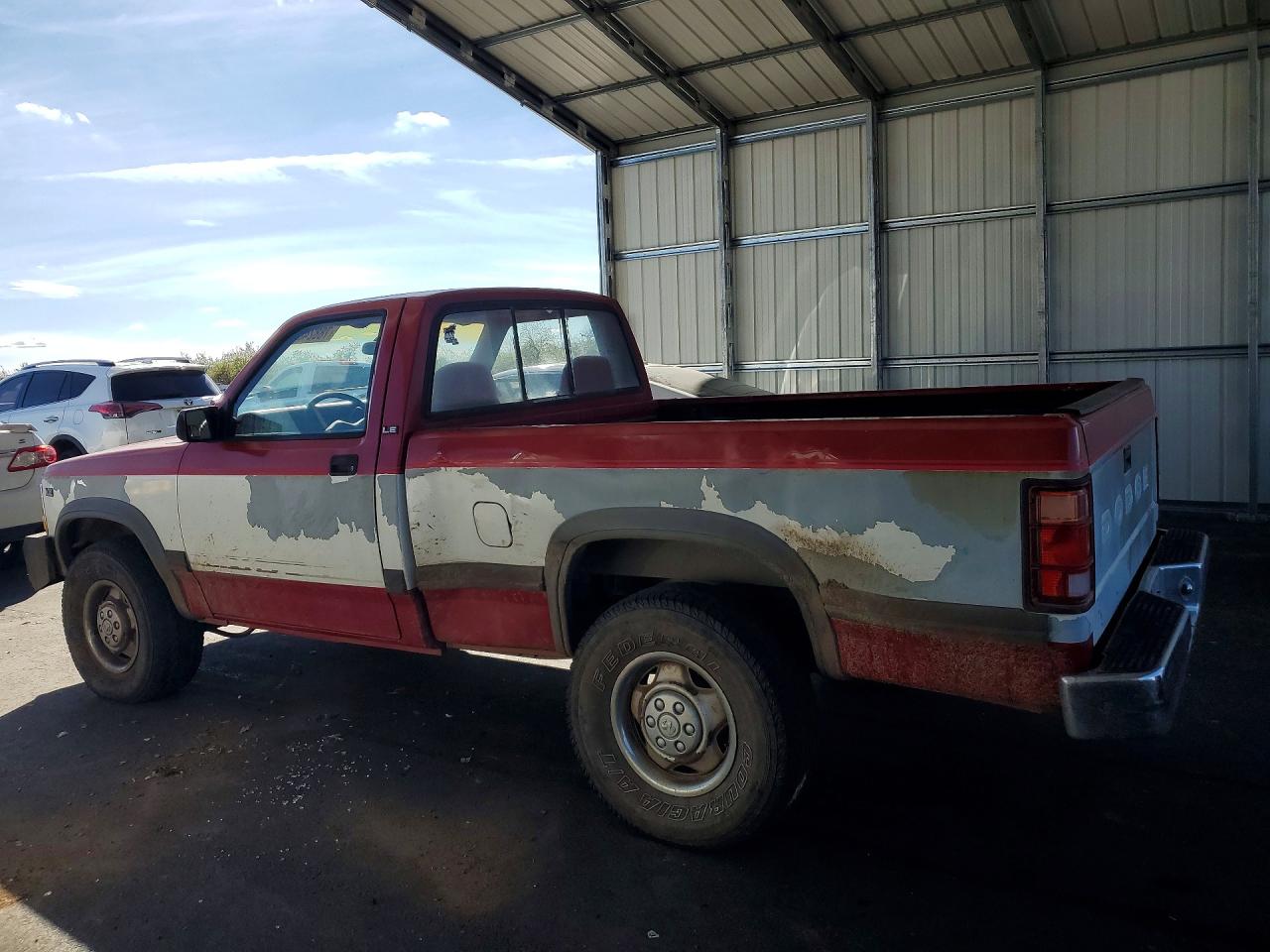 1991 DODGE All models VIN 1B7GG26Y2MS367429 photo 2