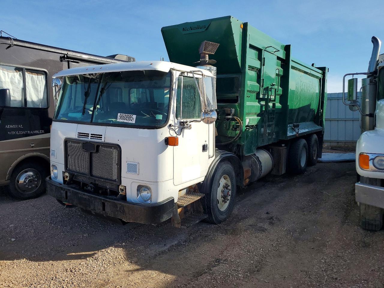 2009 AUTOCAR All models VIN 5VCACDKF19H208734 photo 2
