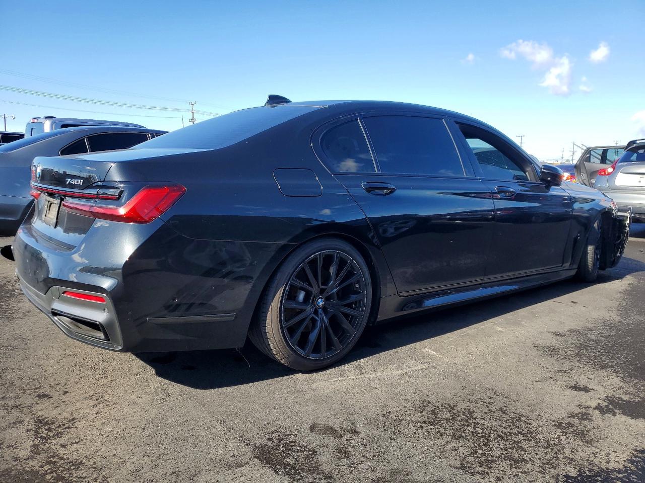 2021 BMW 7 series VIN WBA7T2C05MCF41157 photo 3