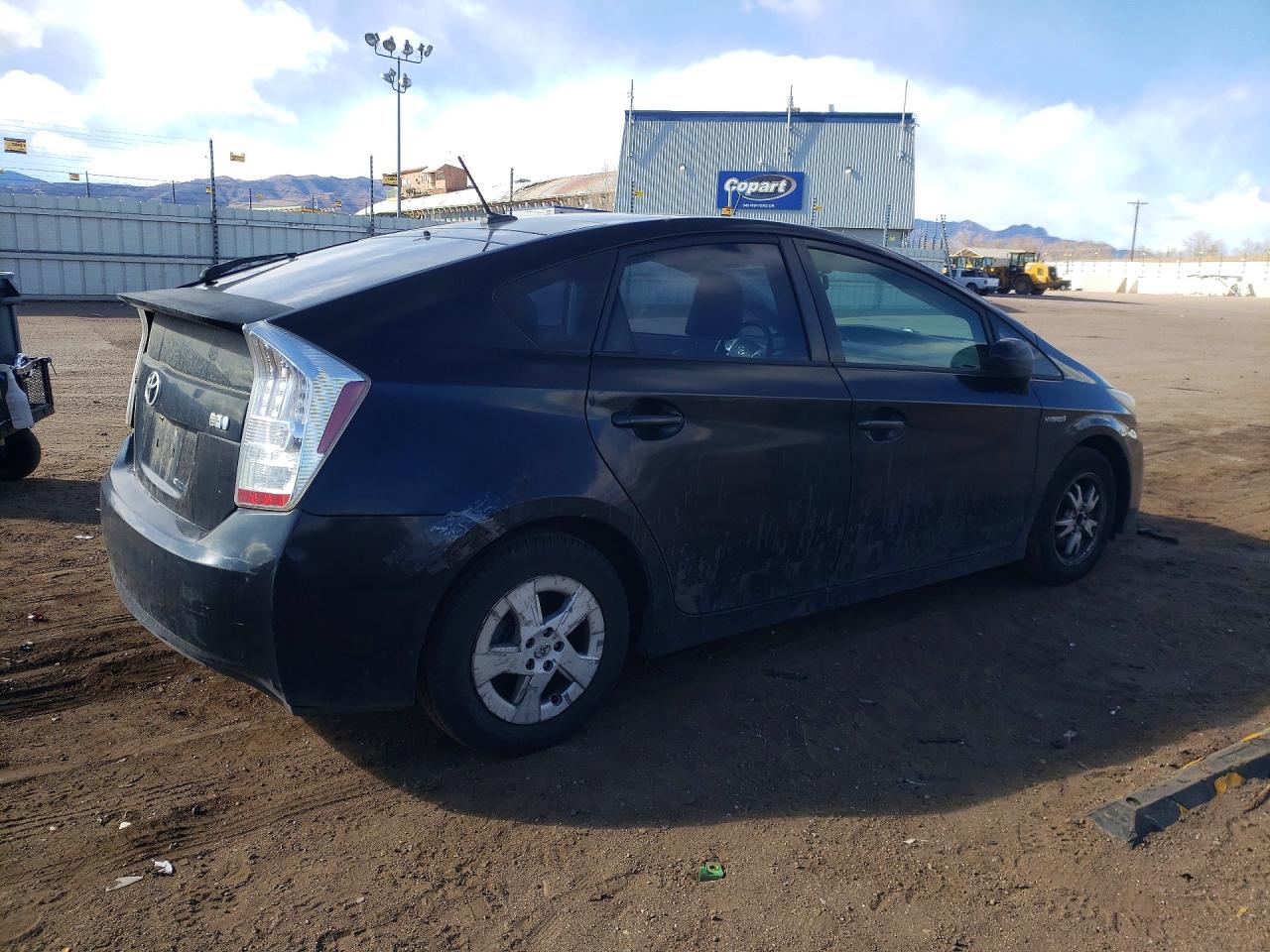 2010 Toyota Prius VIN JTDKN3DU2A0170564 photo 3