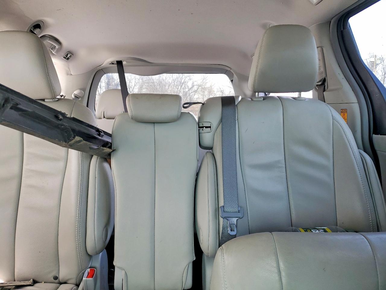 2014 Toyota Sienna VIN 5TDYK3DC1ES407512 photo 10