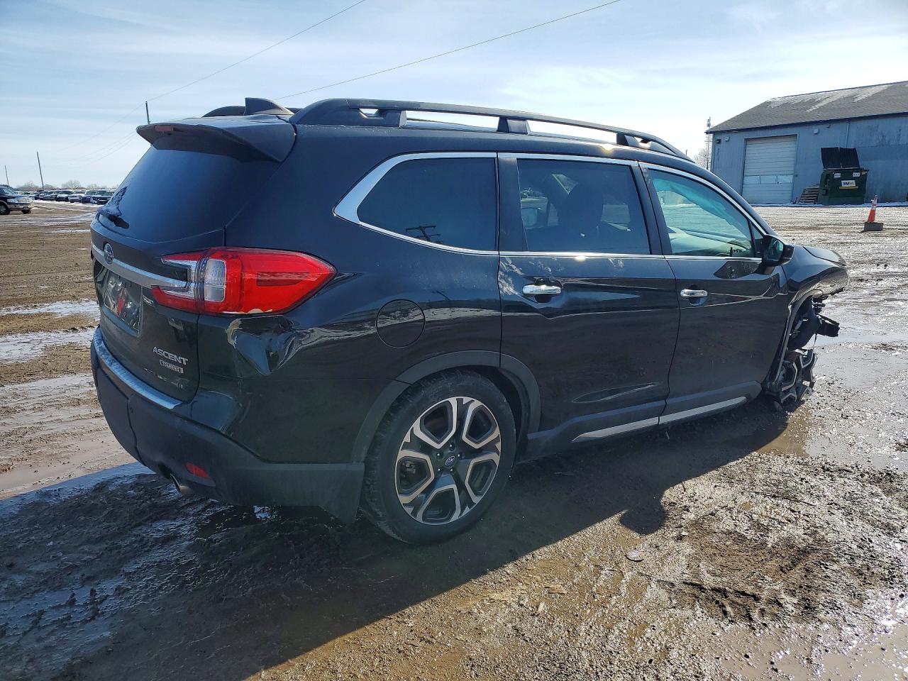 2025 Subaru Ascent VIN 4S4WMAUD3S3411455 photo 3
