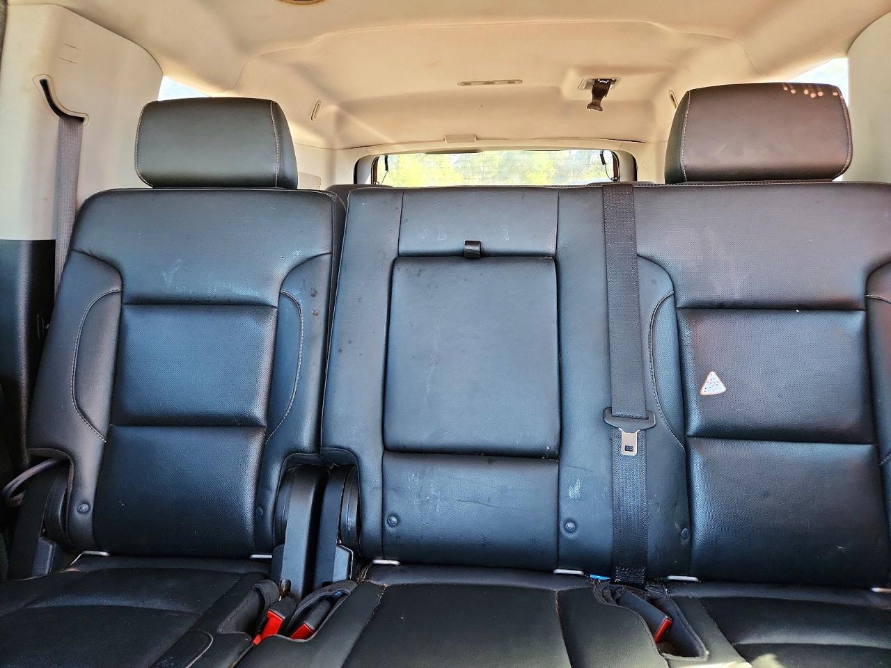2018 GMC Yukon VIN 1GKS1GKC3JR377087 photo 10