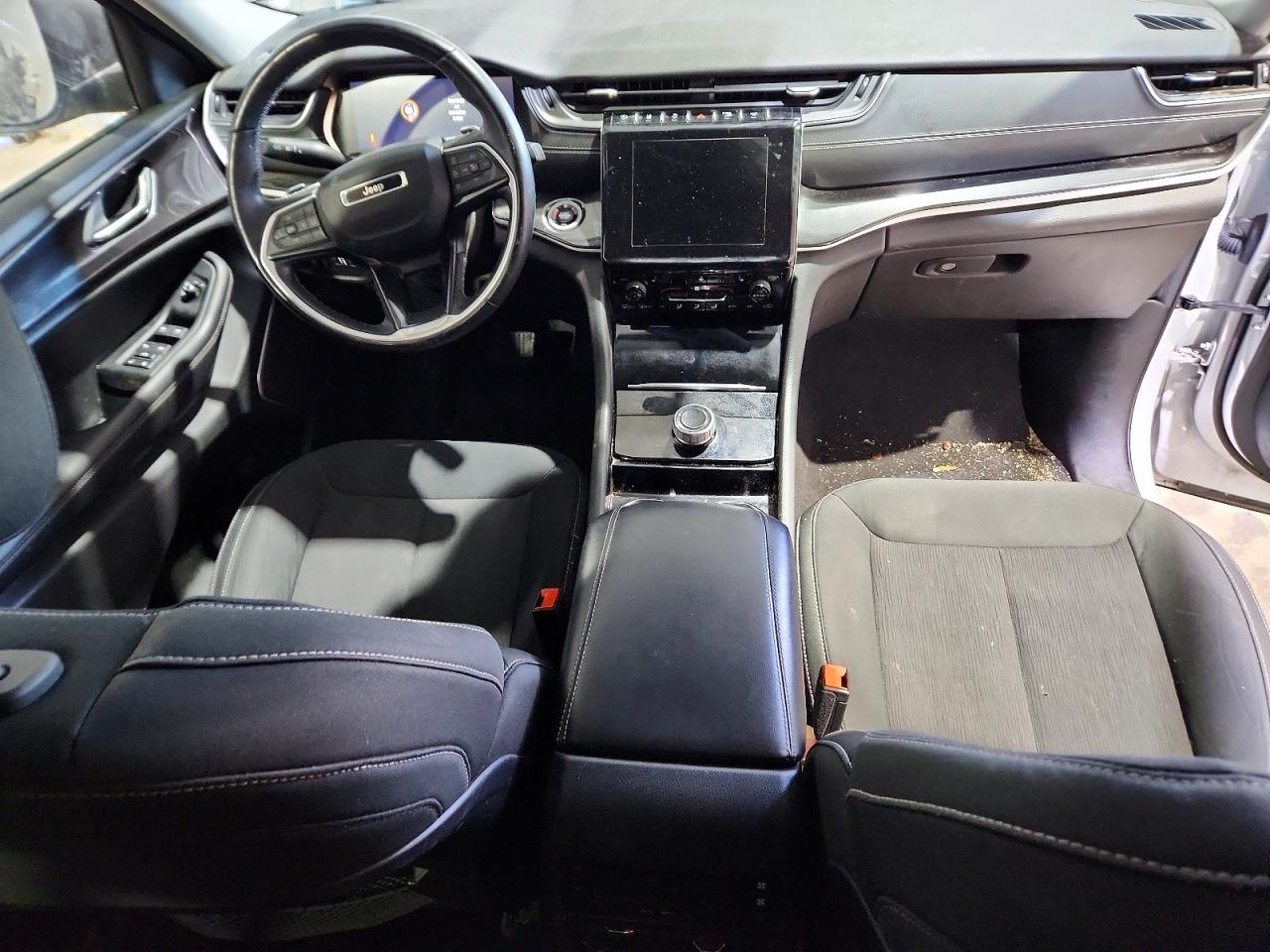 2022 Jeep Grand cher VIN 1C4RJKAG0N8559620 photo 8