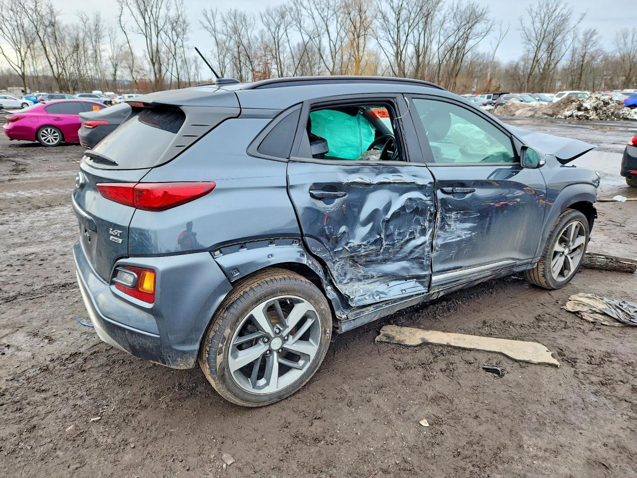 2018 Hyundai Kona VIN KM8K5CA53JU103361 photo 3