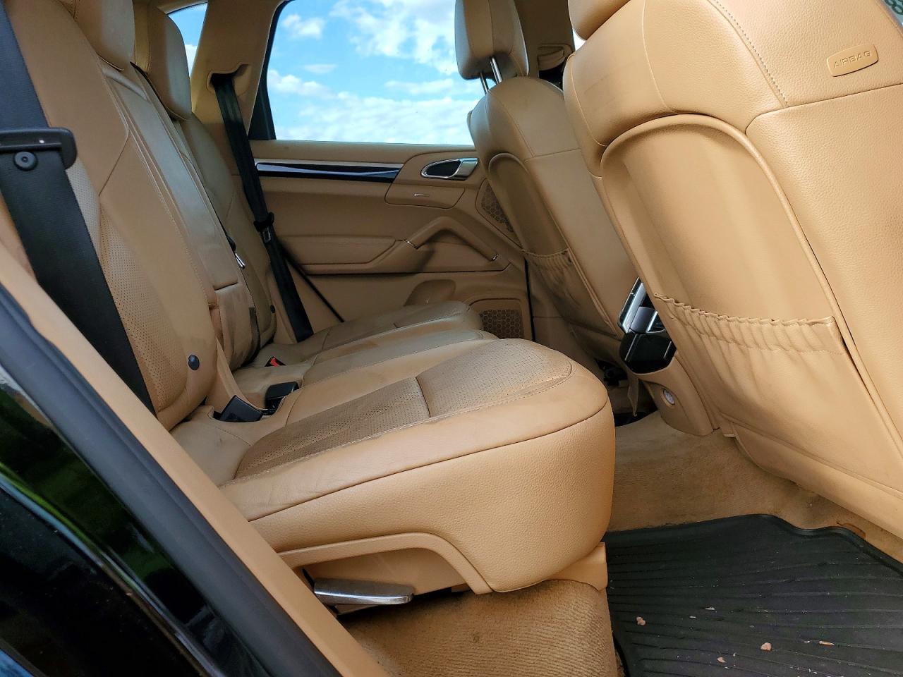 2014 Porsche Cayenne VIN WP1AF2A22ELA39885 photo 11