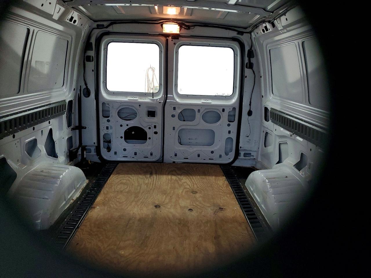 2014 Econoline VIN 1FTNE2EW2EDA18628 photo 10