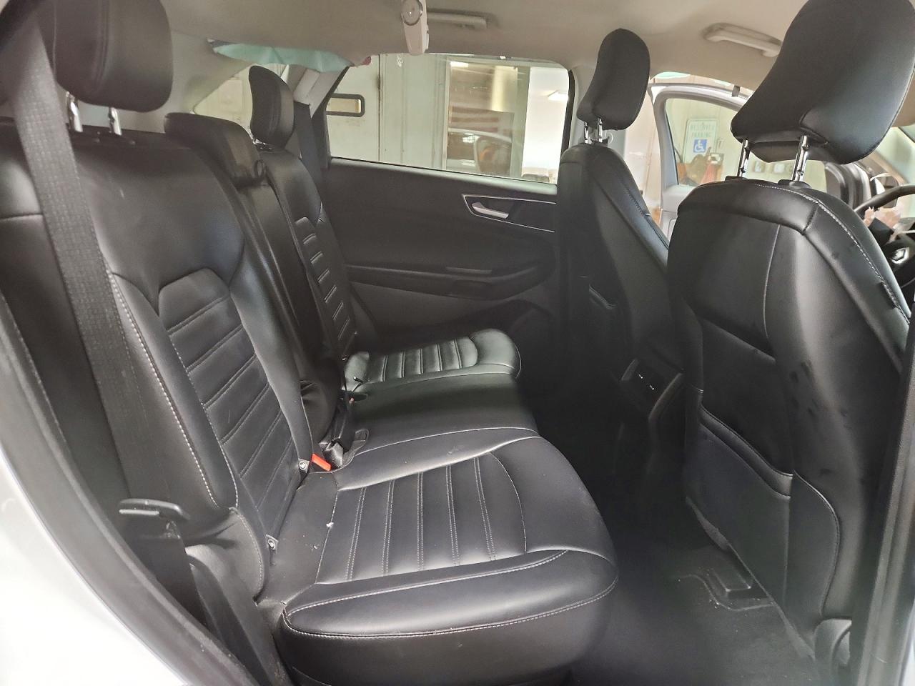 2024 Ford Edge VIN 2FMPK4J9XRBA82324 photo 11