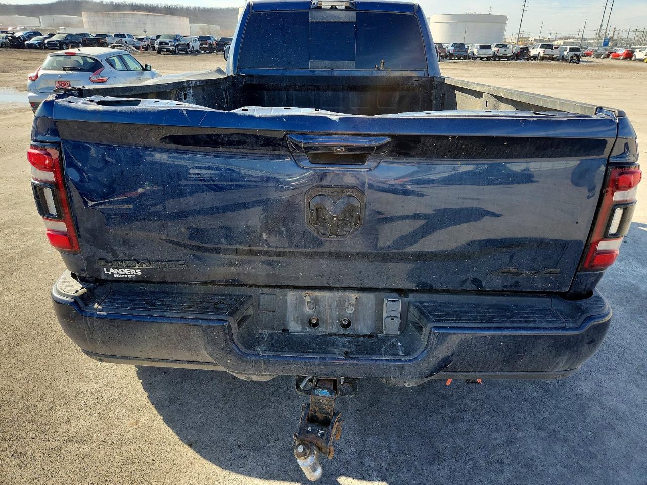 2022 Ram 3500 VIN 3C63RRJL9NG237435 photo 10