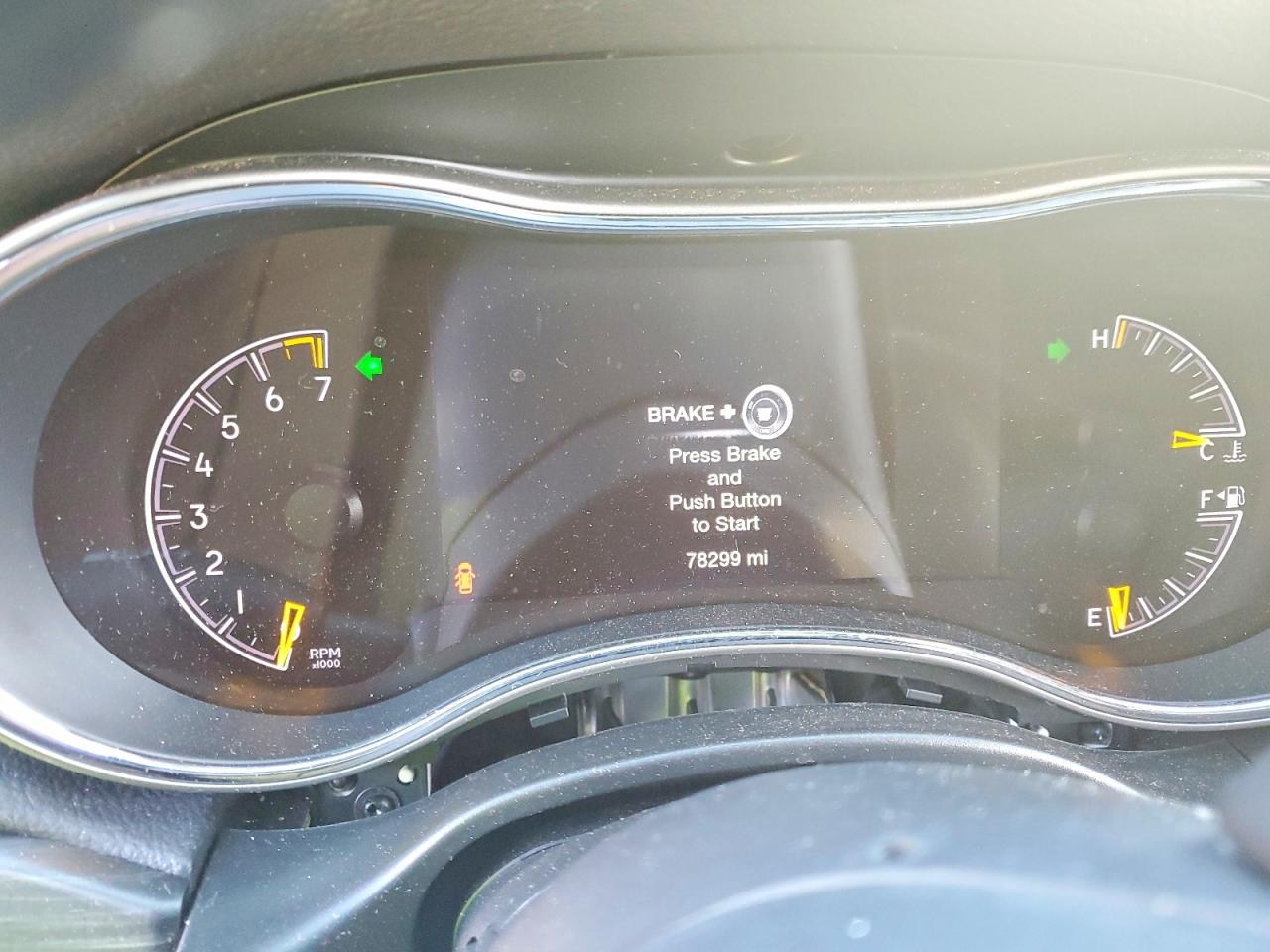 2020 Jeep Grand cher VIN 1C4RJFAGXLC377621 photo 9