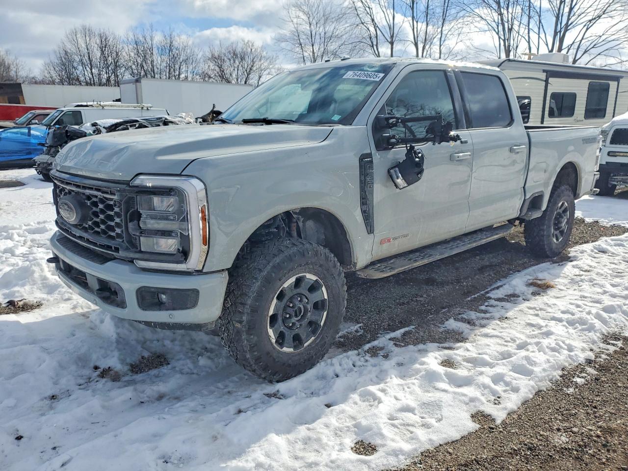 2025 Ford F350 VIN 1FT8W3BM2SEC21768 photo 1
