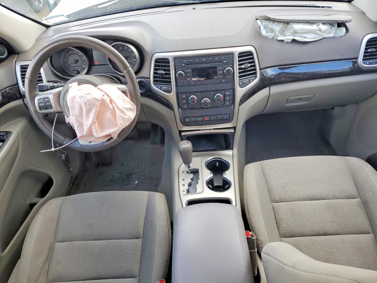 2012 Jeep Cherokee VIN 1C4RJFAG9CC174655 photo 8