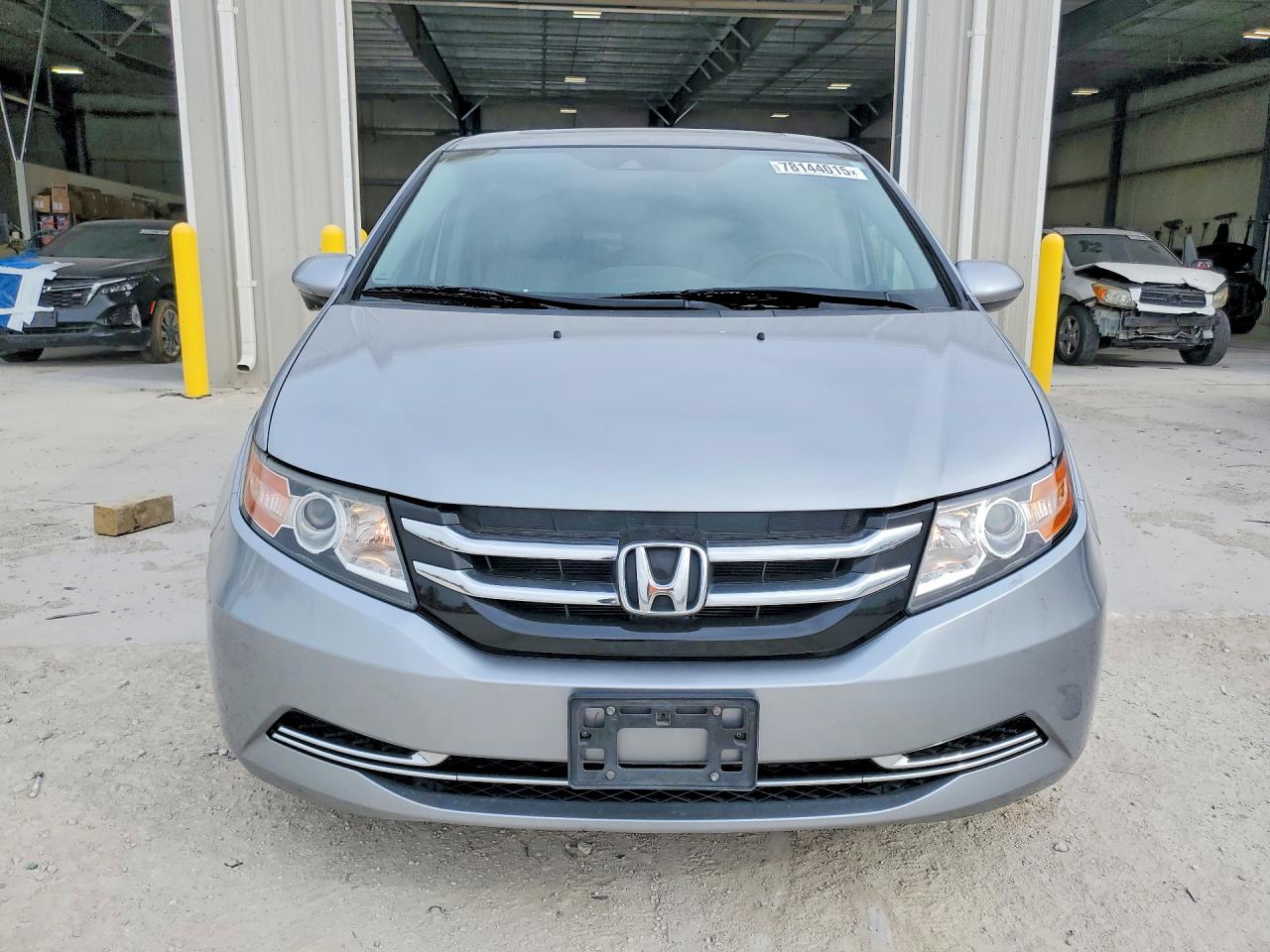 2016 HONDA All models VIN 5FNRL5H65GB131036 photo 5