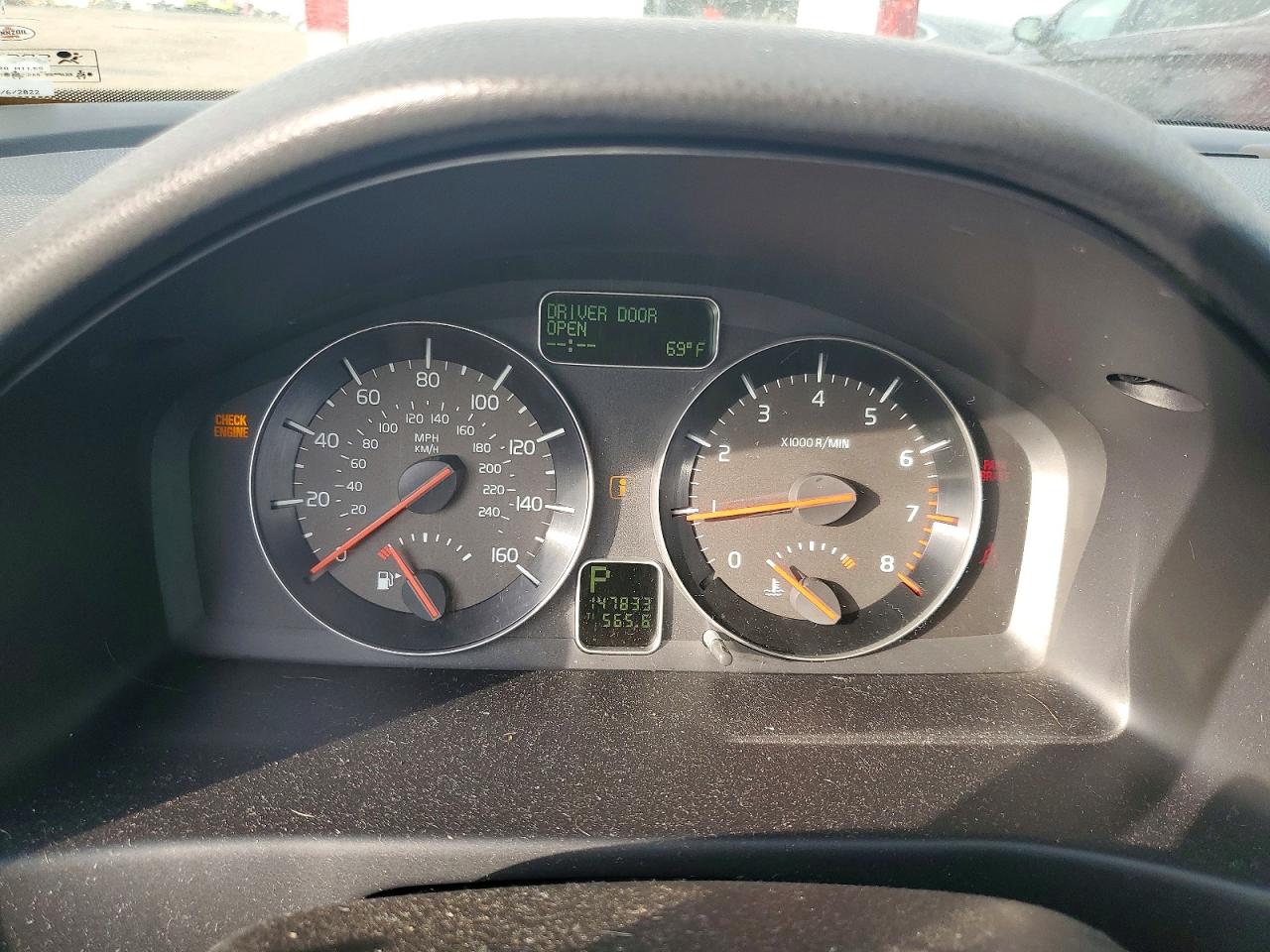 2013 Volvo C30 VIN YV1672MK3D2309706 photo 9