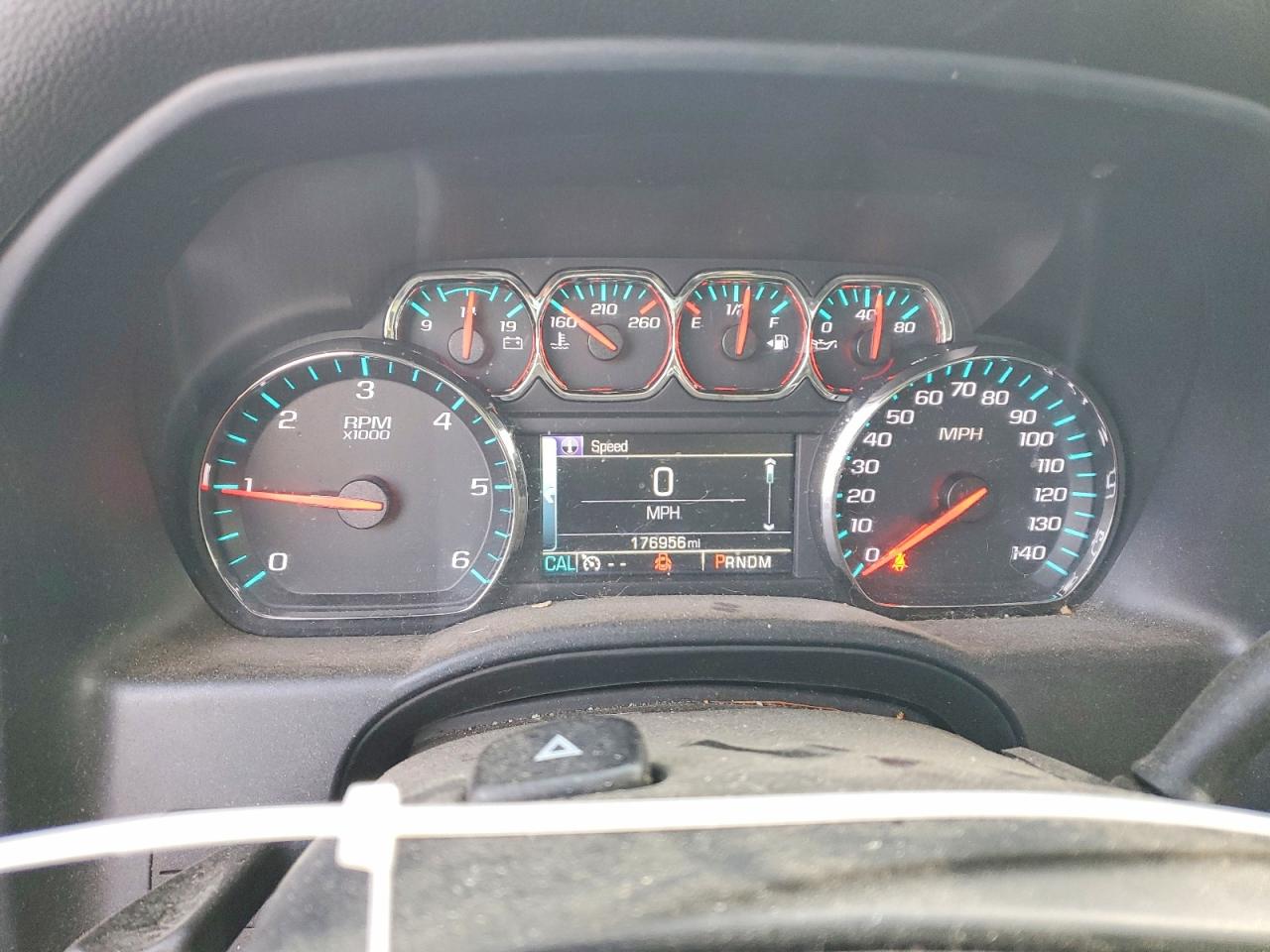 2016 Chev Silverado VIN 1GCVKREC5GZ138419 photo 9