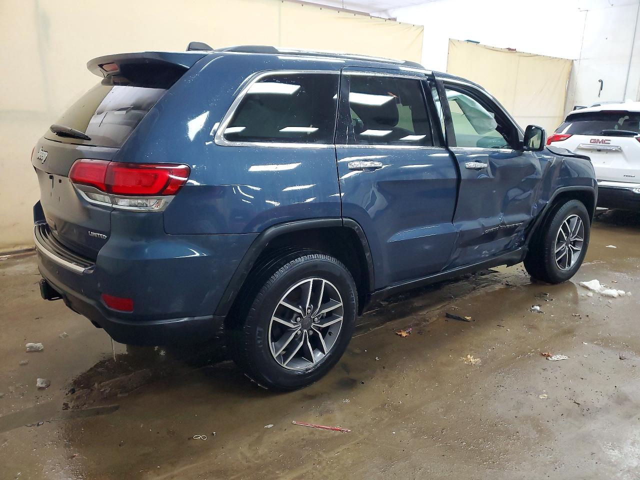 2021 Jeep Cherokee VIN 1C4RJFBGXMC810127 photo 3