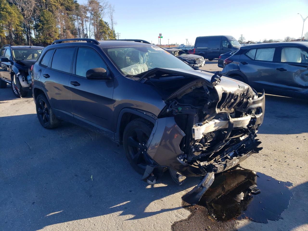 2018 Jeep Grand cher VIN 1C4PJMCB6JD543363 photo 4