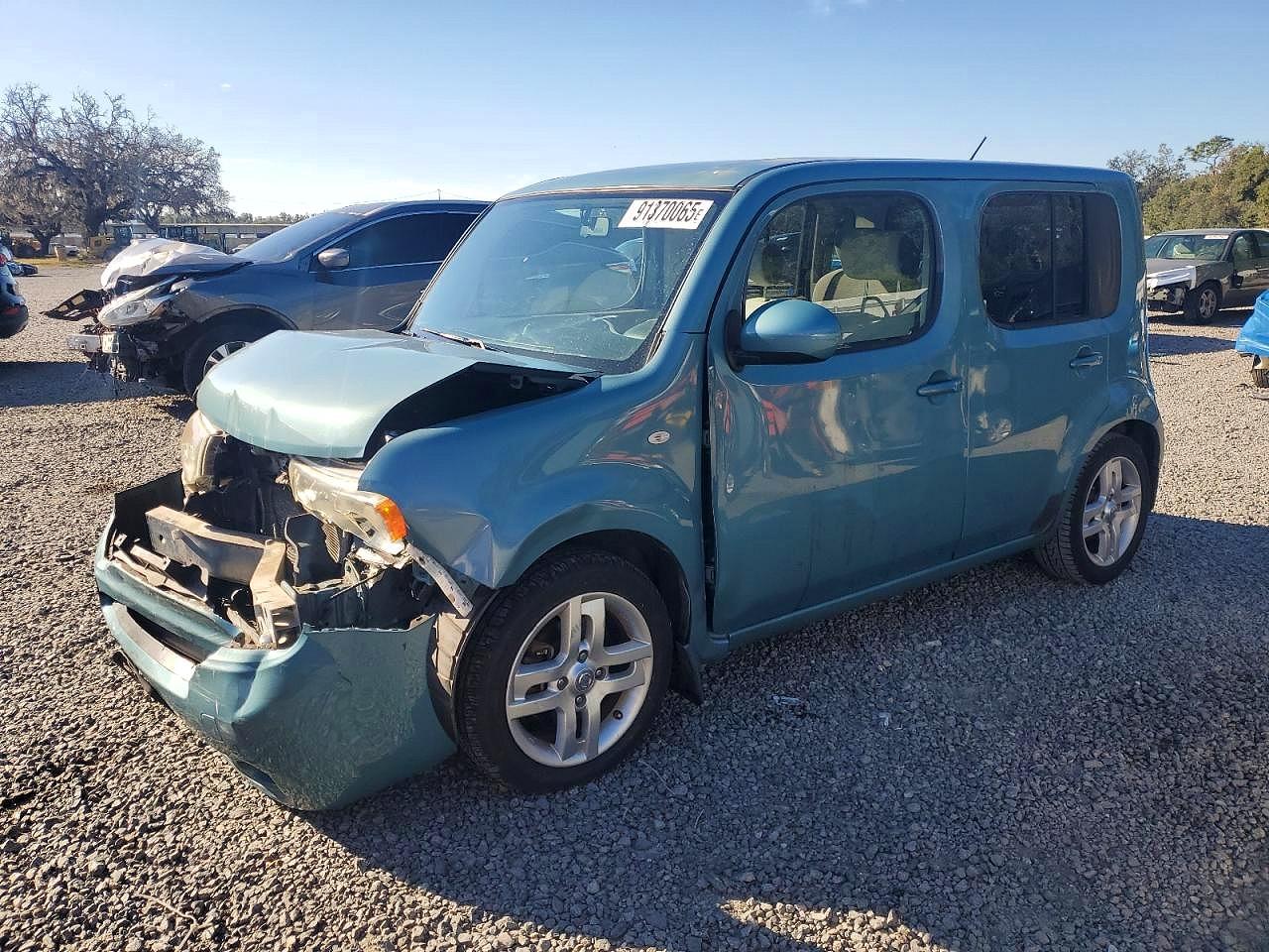 2011 NISS Cube VIN JN8AZ2KR9BT206215 photo 1