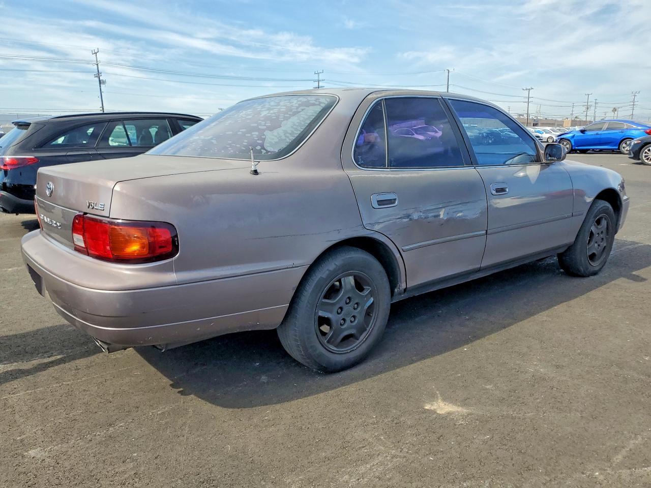 1995 Toyota Camry VIN 4T1GK12E1SU081332 photo 3