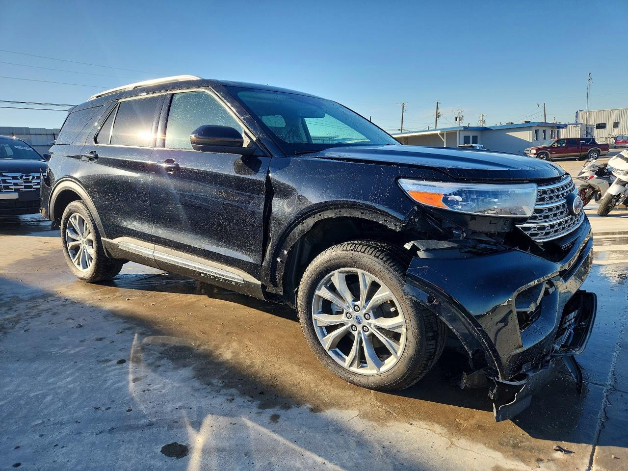 2023 Ford Explorer VIN 1FMSK8FH6PGA60098 photo 4
