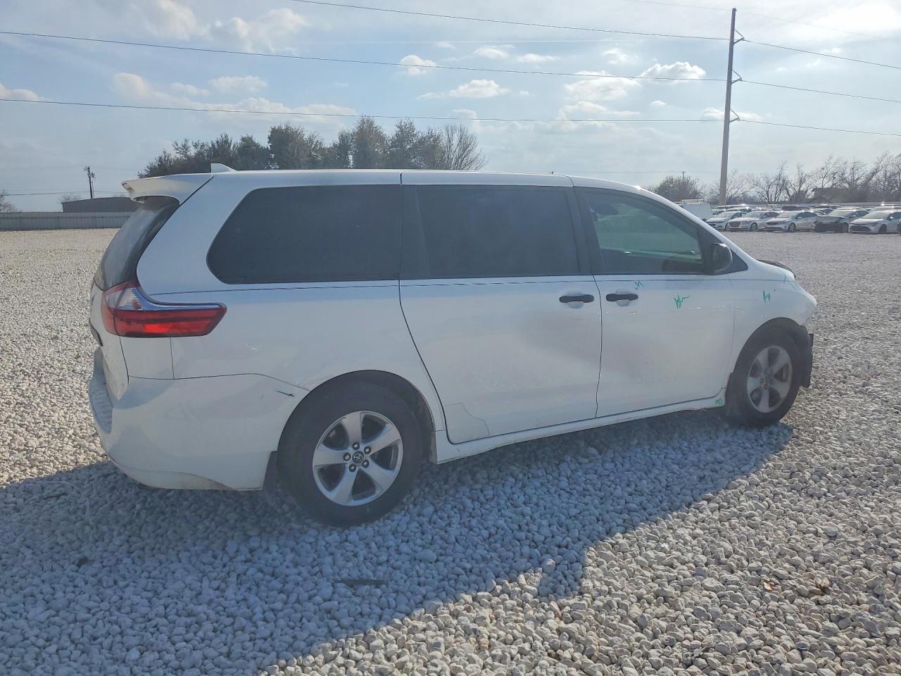 2019 Toyota All models VIN 5TDZZ3DC2KS973450 photo 3