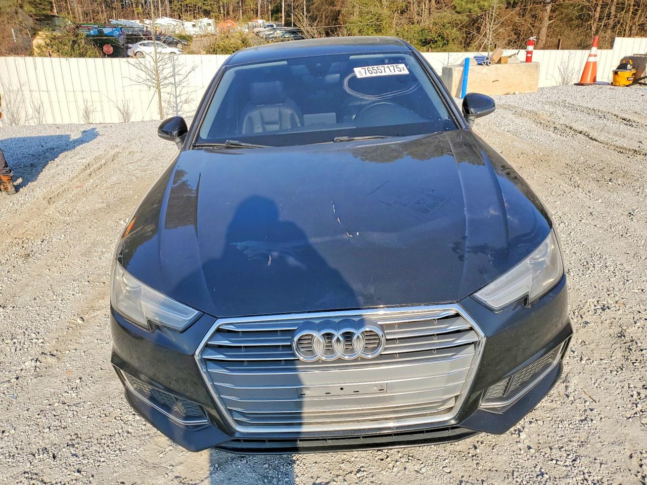 2019 Audi A4 VIN WAUGMAF48KA011180 photo 5