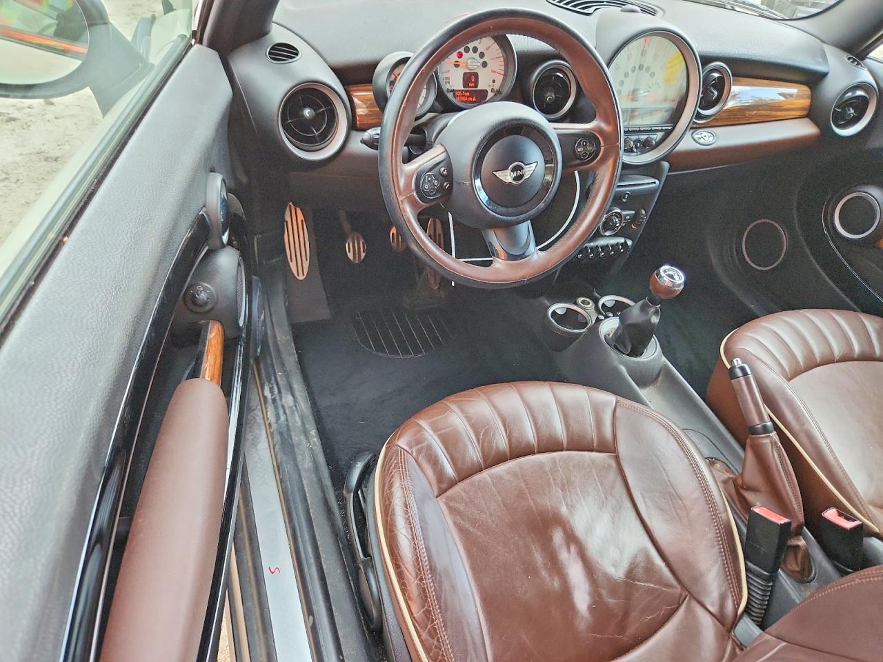 2012 Mini Cooper VIN WMWZP3C56CT296606 photo 8