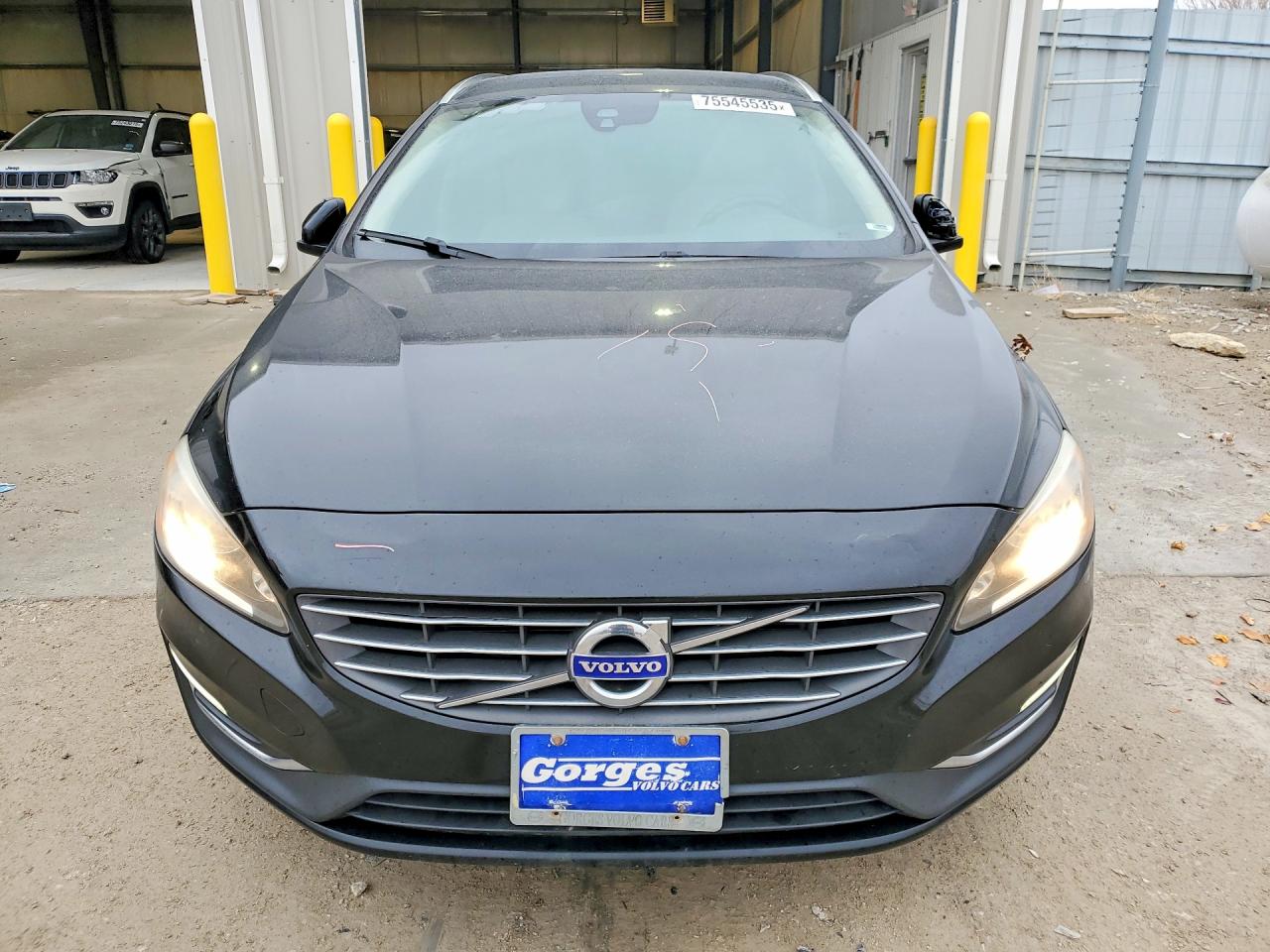 2017 Volvo V60 VIN YV140MEK0H1331468 photo 5