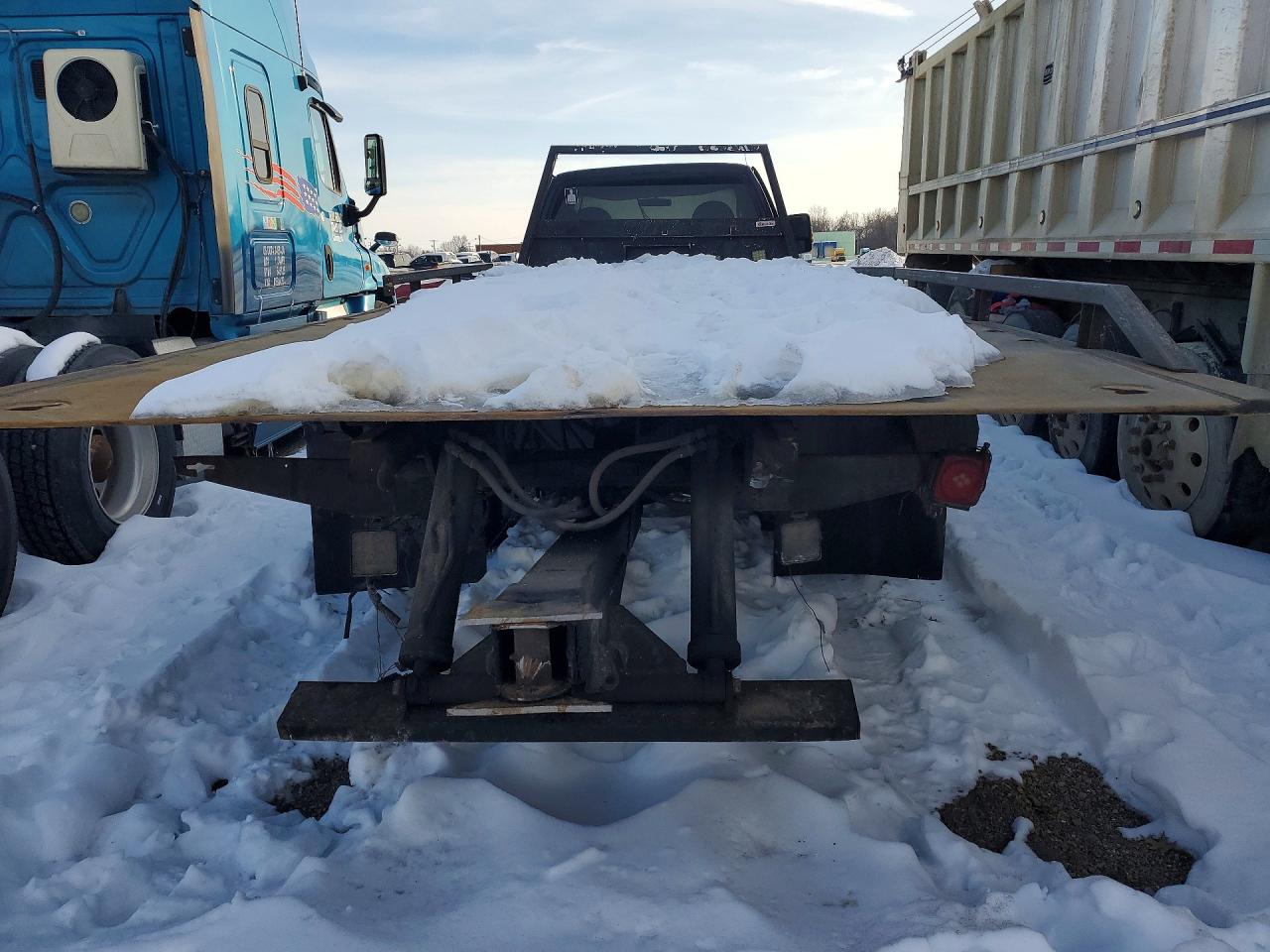 1999 Ford F450 VIN 1FDXF46F1XEE96130 photo 6
