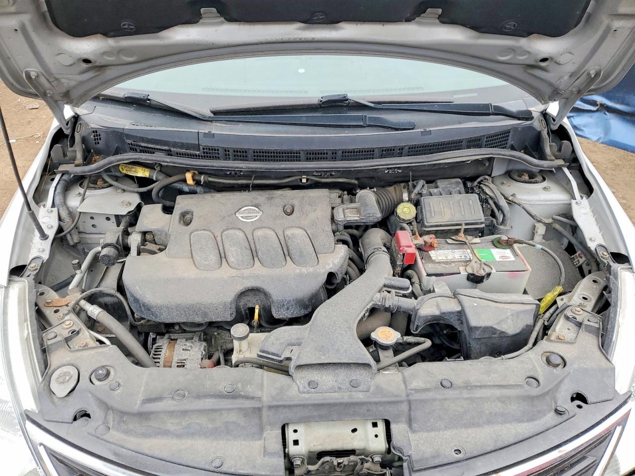 2010 NISS Versa VIN 3N1BC1CP0AL385601 photo 11