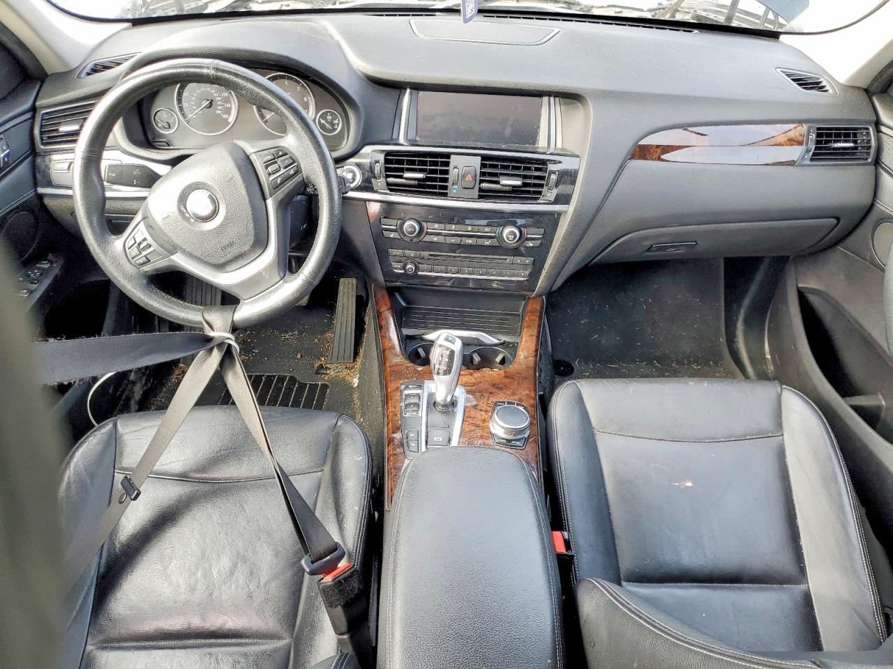 2017 BMW X3 VIN 5UXWX9C34H0T25499 photo 8