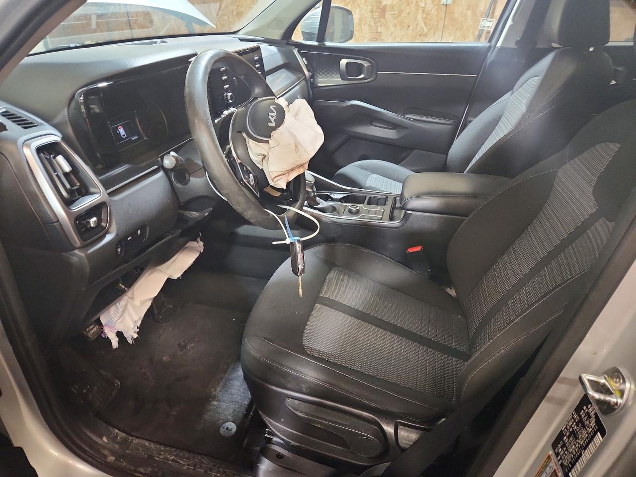 2022 Kia Sorento VIN 5XYRGDLC8NG084036 photo 7