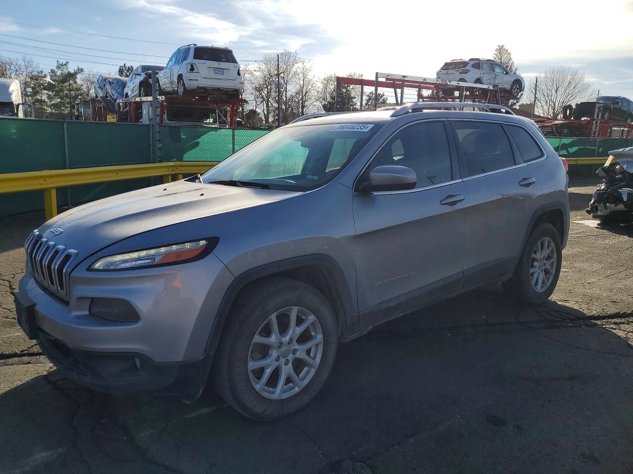 2016 Jeep Grand cher VIN 1C4PJMCS6GW148824 photo 1
