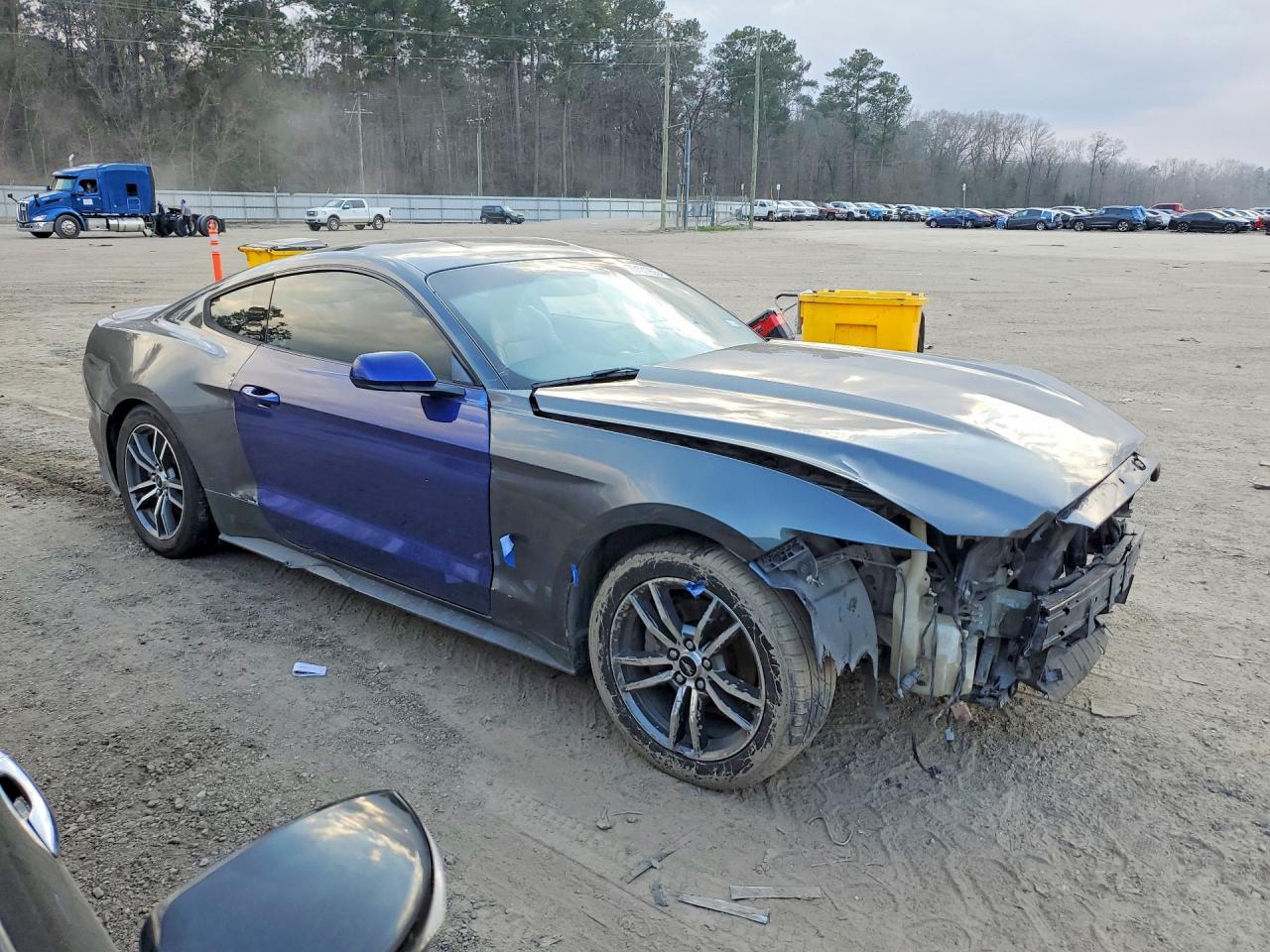 2016 Ford All models VIN 1FA6P8TH8G5317243 photo 4