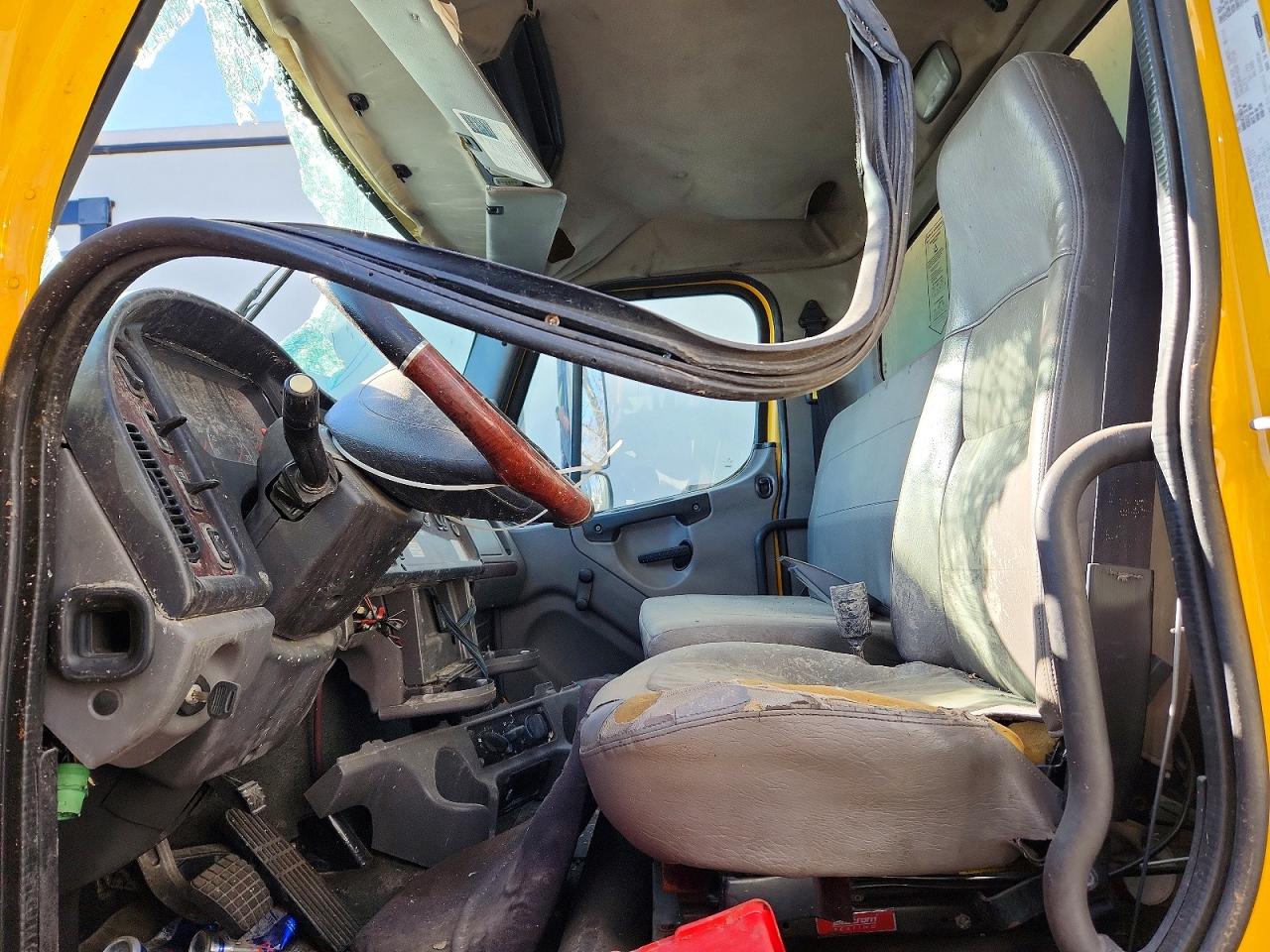 2014 FREIGHTLINER All other VIN 3ALACWDT4EDFJ3728 photo 7