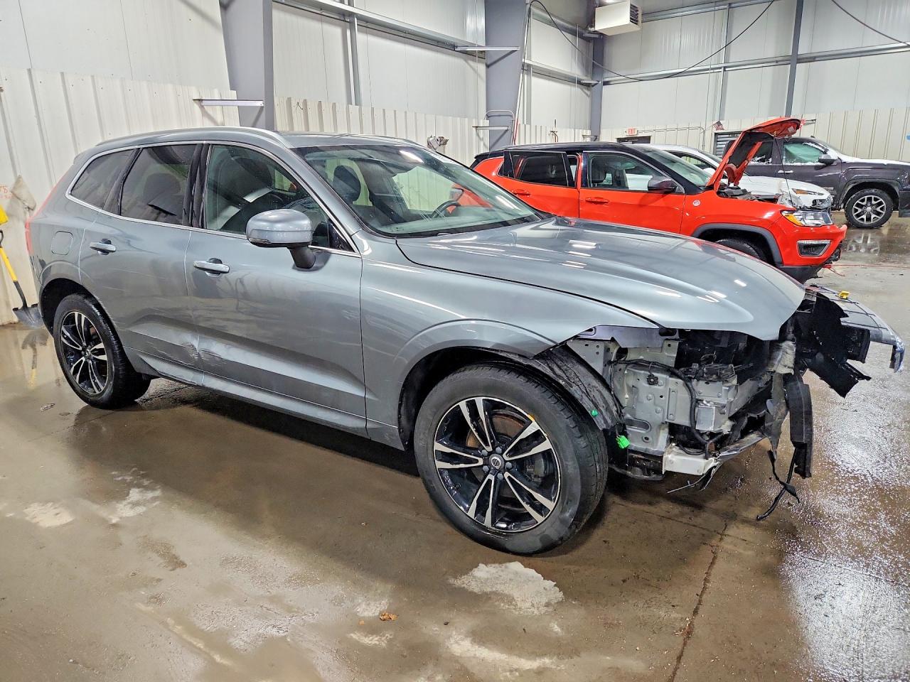 2019 Volvo Xc60 VIN LYV102RK9KB191668 photo 4